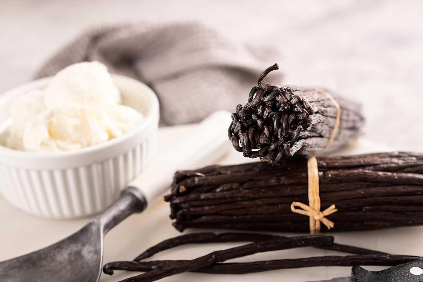 1/4 LB Organic Madagascar Vanilla Beans - Whole Extract Grade B Pods for Baking, Homemade Extract, Brewing, Coffee, Cooking - 4 Ounces