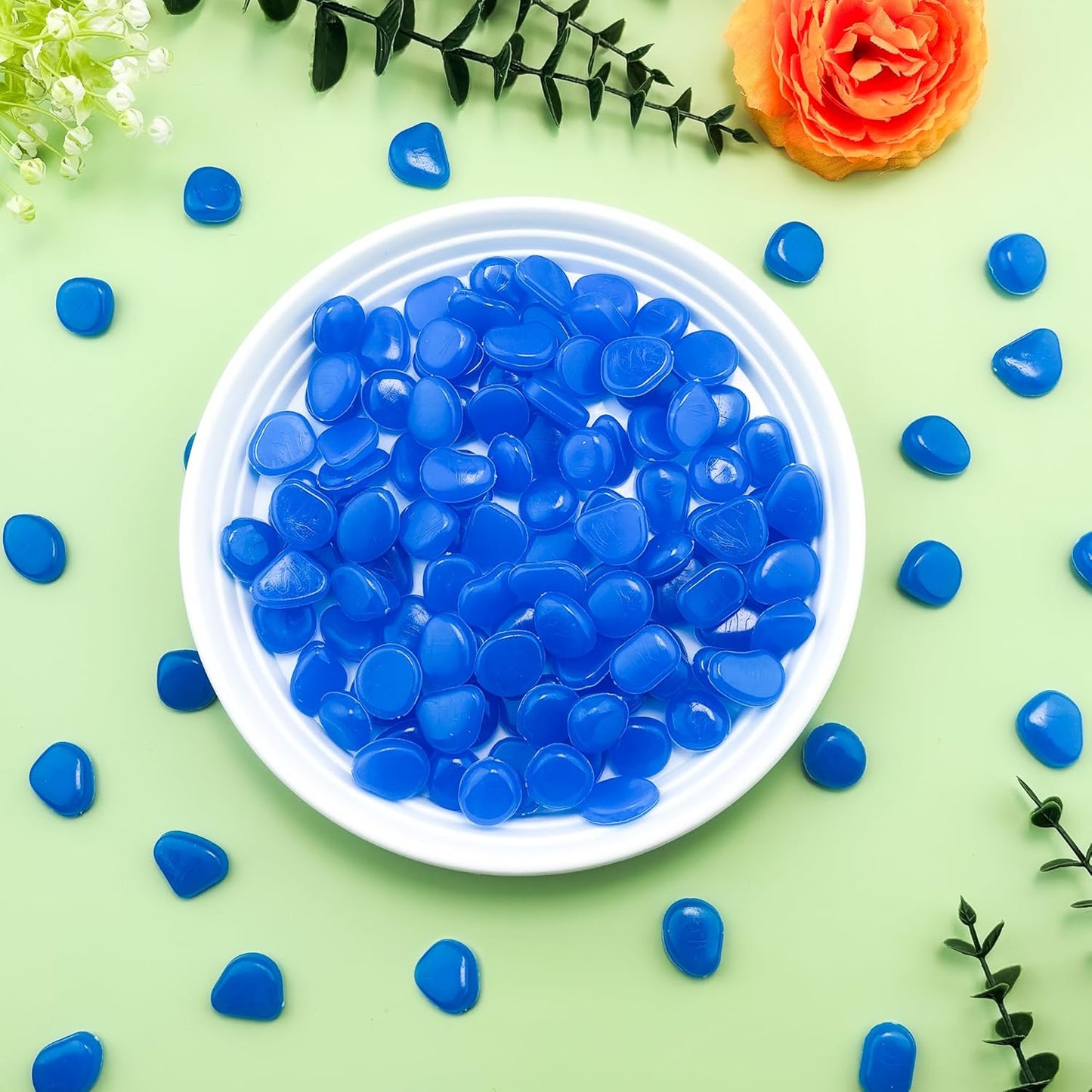 Glow in The Dark Fish Tank Rocks,Blue Glowing Rocks Stones Resin Glow in Dark Pebbles for Outdoor Garden, Fish Tank, Aquarium, Landscaping,Driveway Decoration,1.4 Lb