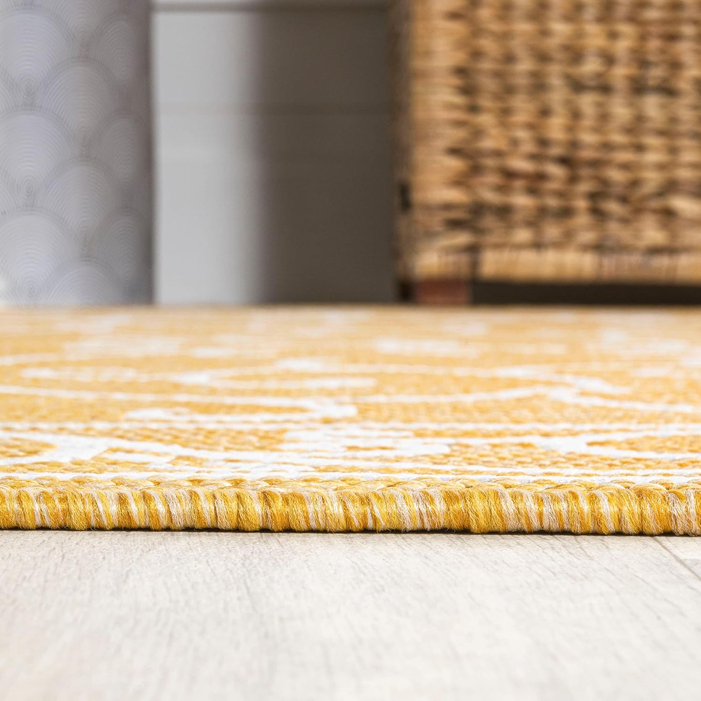 JONATHAN Y SMB106L-28 Charleston Vintage Filigree Textured Weave Indoor Outdoor Runner Rug, Classic, Traditional, Transitional Easy Clean,Bedroom,Kitchen,Backyard,Patio, Non-Shed, Yellow/Cream, 2 X 8