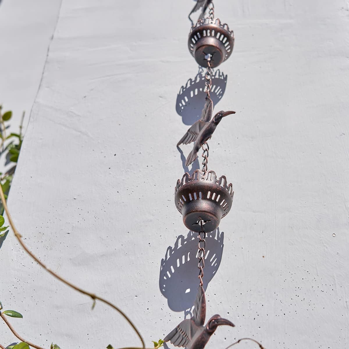 8.5Ft Hummingbird and Cup Rain Chain Outdoor Decorative Rain Gutter Drain Rain Catcher Gutter Chain with Bell