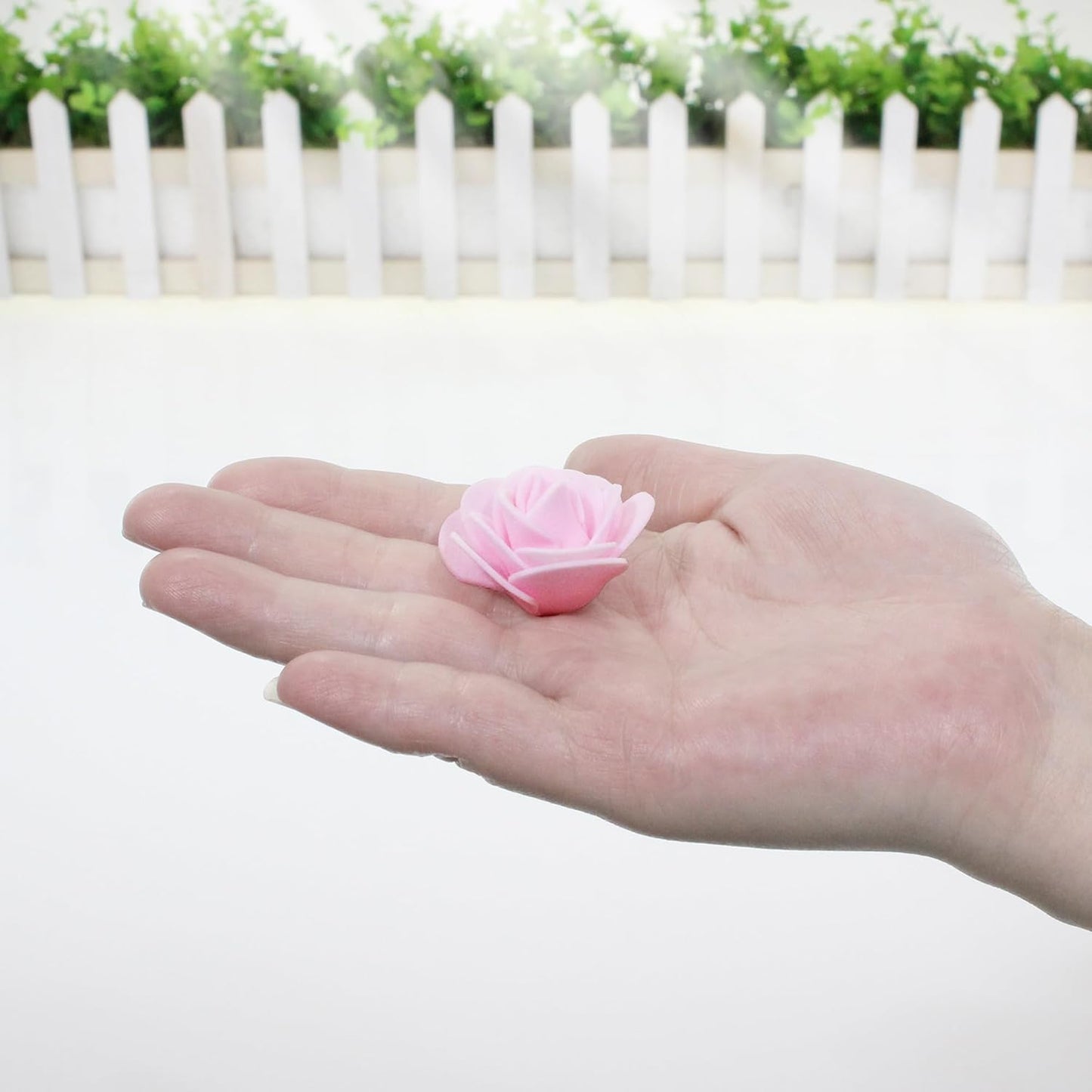 500 Pcs 1.4 Inch Mini Artificial Flowers Head Bulk 5 in 1 Set Faux Foam Fake Small Rose Tiny Baby Flores Bouquet Cake Gift Home Decoration DIY Craft (Pink, Light Pink, White Mixed)