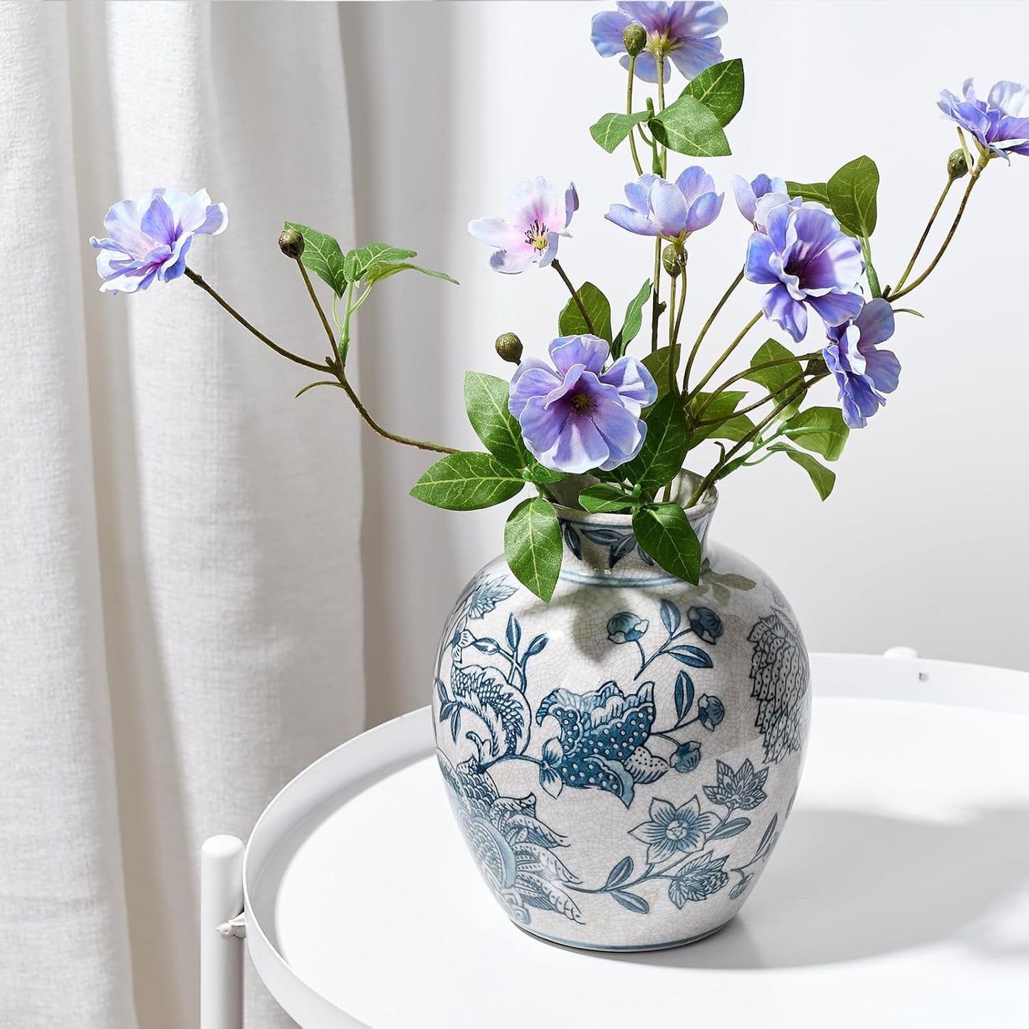 SIDUCAL Ceramic Chinoiserie Floral Vase | 6.3 Inch Blue and White Vintage | Retro Ice Cracked Blue and White Porcelain Vase for Table, Living Room, Bathroom Decoration, Shelf Decor, Mantel