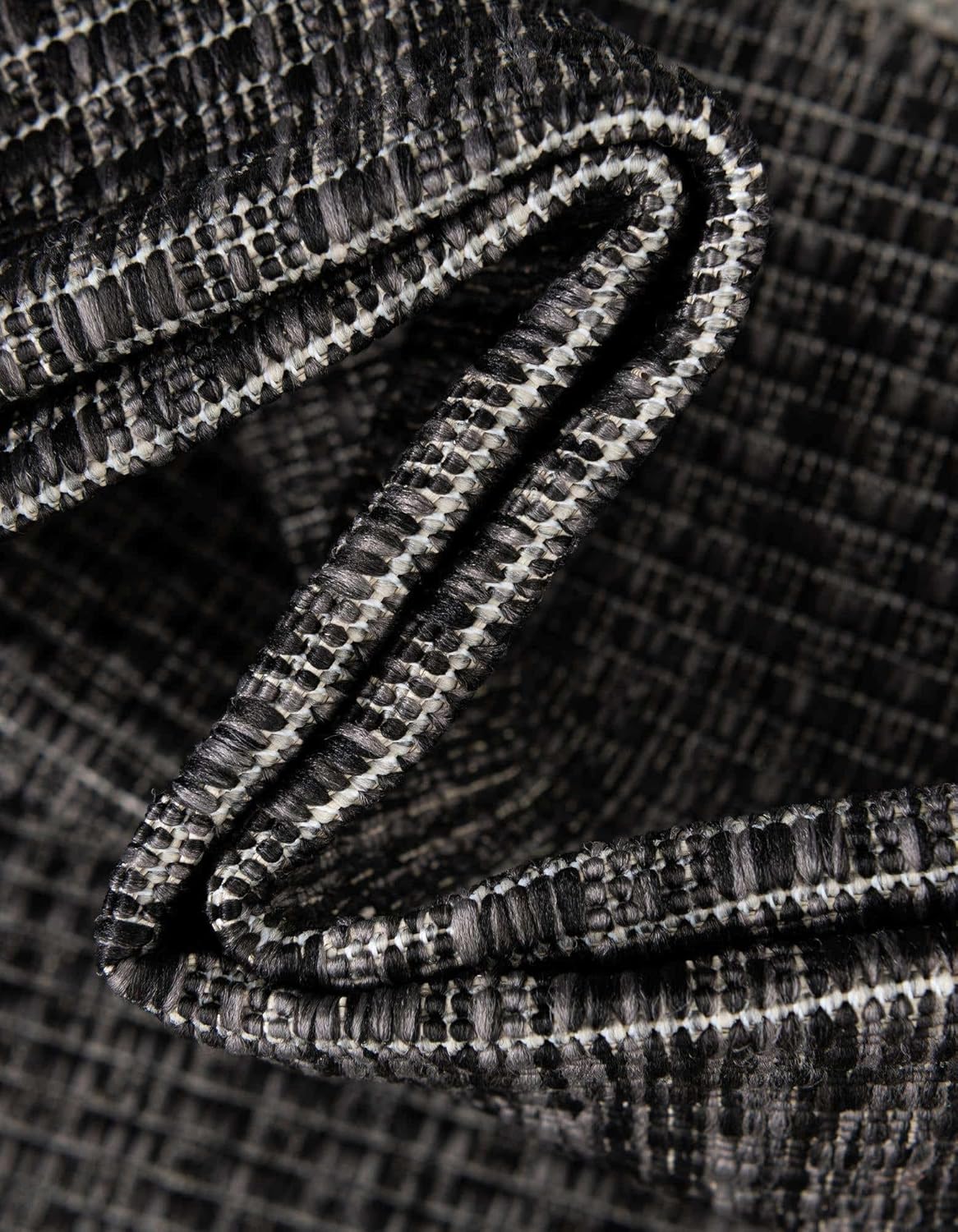 Unique Loom Outdoor Border Collection Area Rug - Soft Border (5' 3" x 7' 1" Rectangle Black/Ivory)