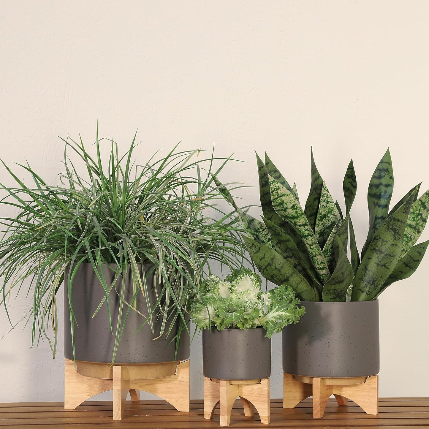 Sagebrook Home Ceramic Planter with Stand - Modern Stoneware Plant Pot - Minimalist Indoor/Outdoor Home & Garden Decor - 9" Gray