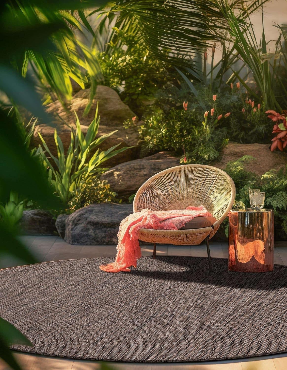 Unique Loom Outdoor Solid Collection Area Rug (3' 3" Round Light Brown/Ivory)