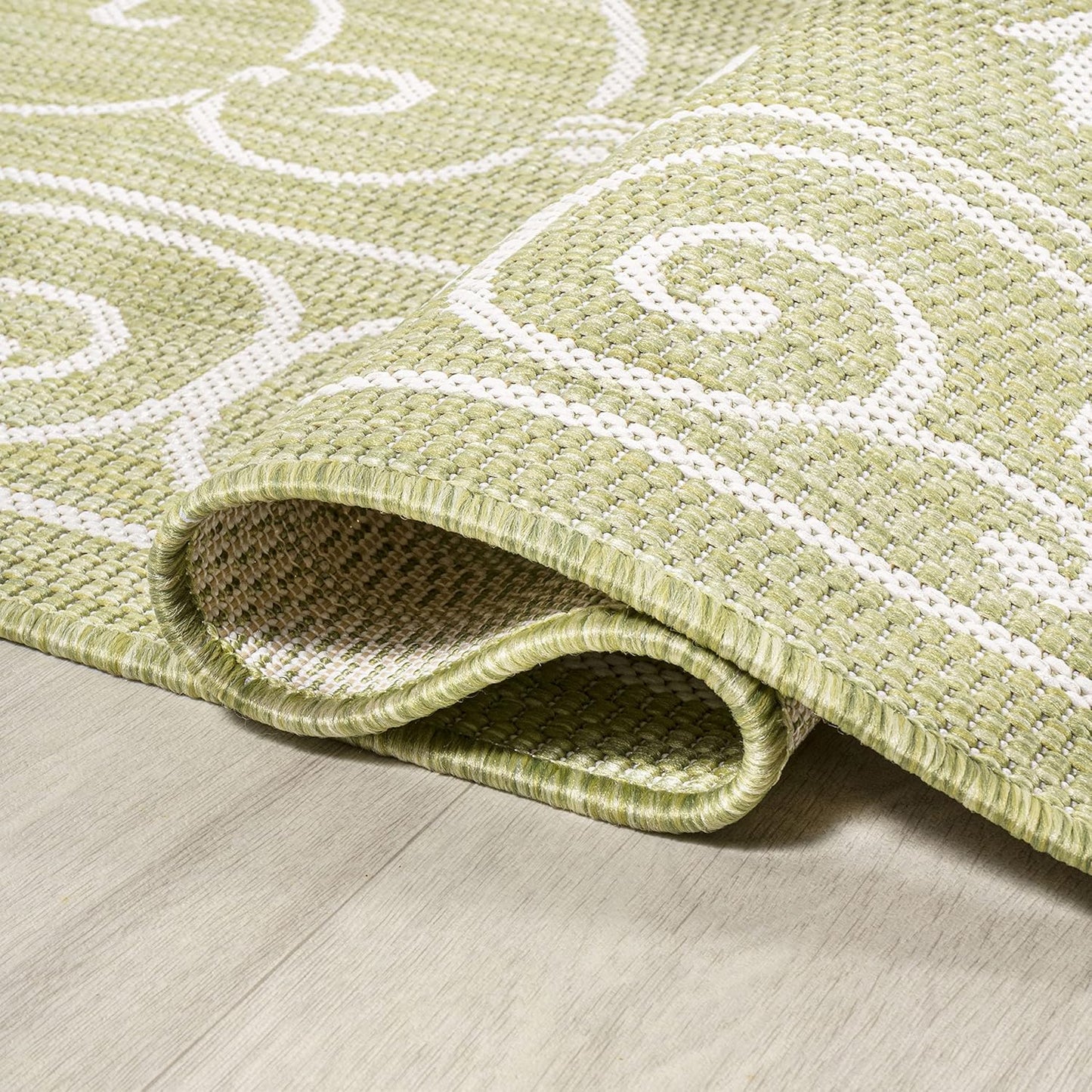 JONATHAN Y SMB106H-5R Charleston Vintage Filigree Textured Weave Indoor Outdoor Area Rug, Bohemian Coastal Traditional Easy-Cleaning,Bedroom,Kitchen,Backyard,Patio,Non Shedding, 5' Round, Green/Cream