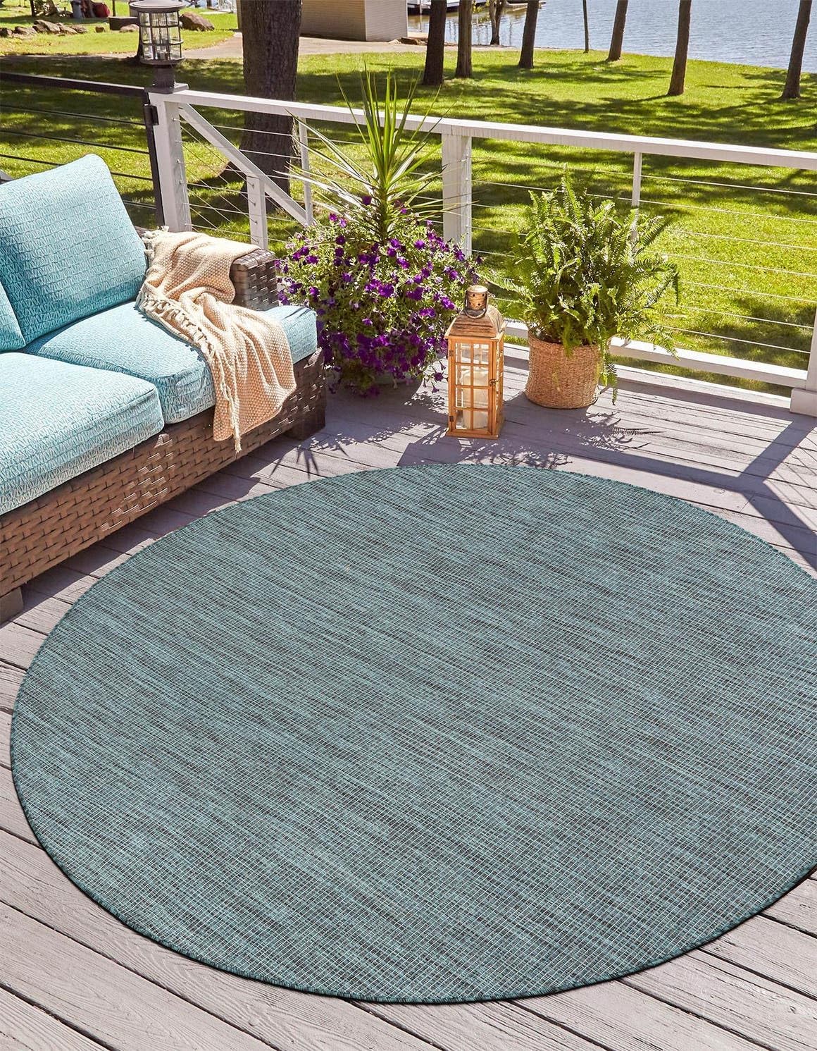 Unique Loom Outdoor Solid Collection Area Rug (6' 1" Round Teal/Navy Blue)