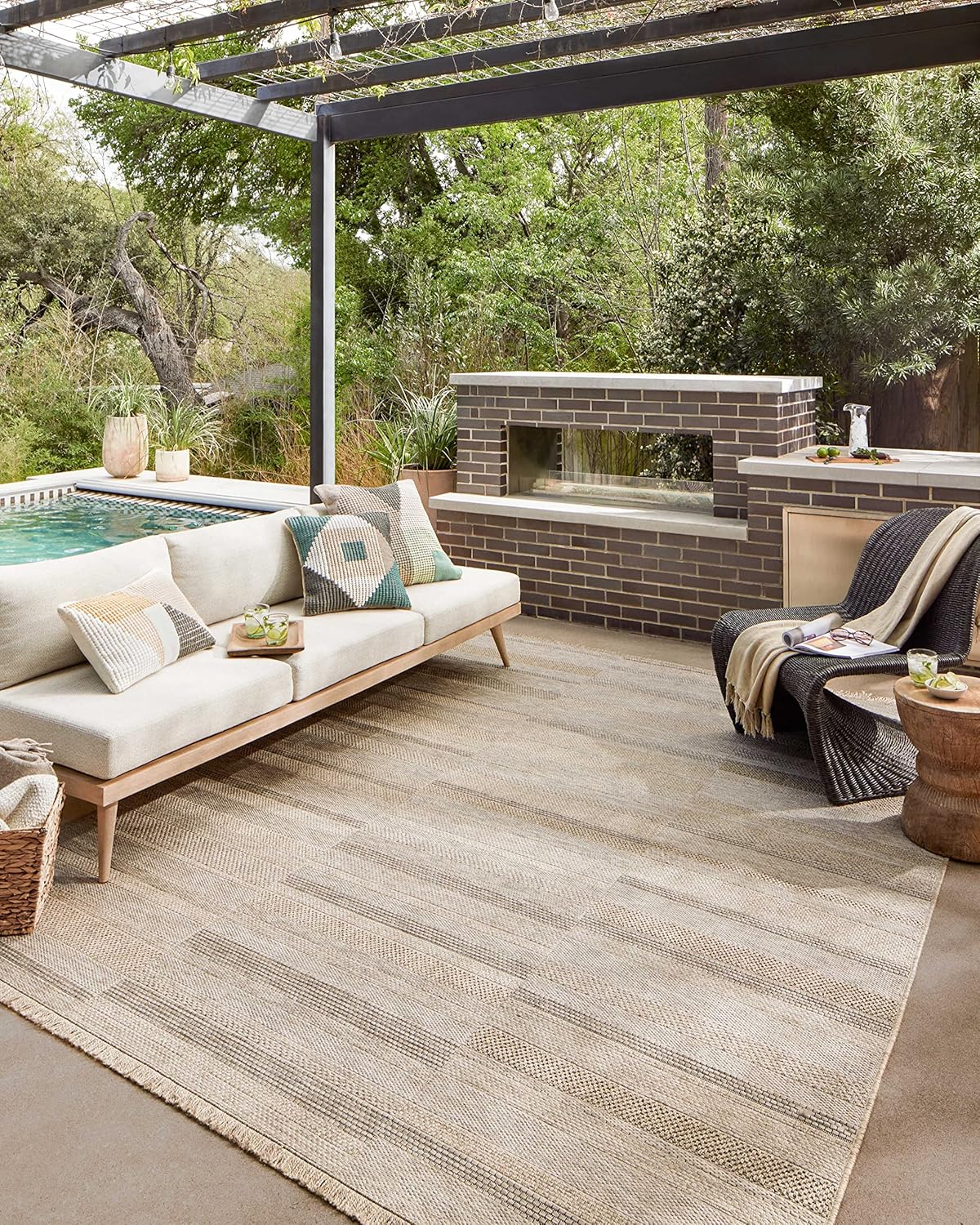 Loloi Dawn Collection Indoor/Outdoor DAW-03 Brown 2'-3" x 10'-0" Runner Rug