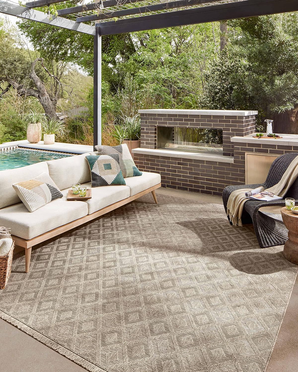 Loloi Dawn Collection Indoor/Outdoor DAW-07 Light Brown 2'-3" x 10'-0" Runner Rug