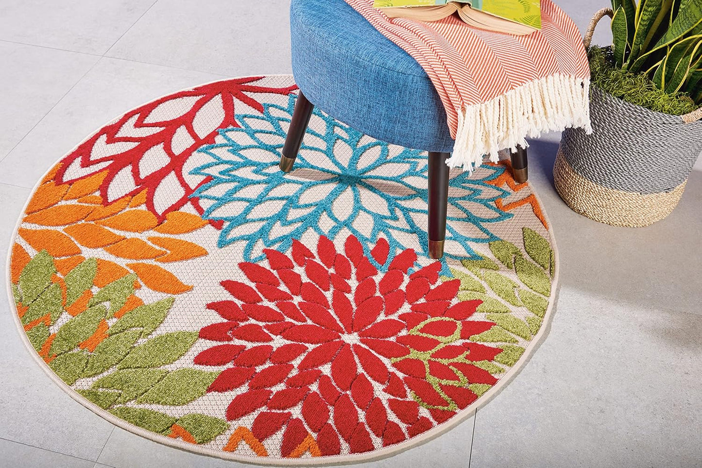 Nourison Aloha Indoor/Outdoor Green 5'3'' x Round Area-Rug, Tropical, Botanical, Easy-Cleaning, Non Shedding, Bed Room, Living Room, Dining Room, Deck, Backyard, Patio (5 Round)